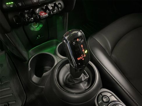 Used 2021 MINI Cooper Convertible w/ 6.5" Touchscreen Package image 26