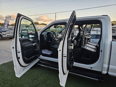 Used 2020 Ford F250 Lariat w/ Lariat Value Package image 8