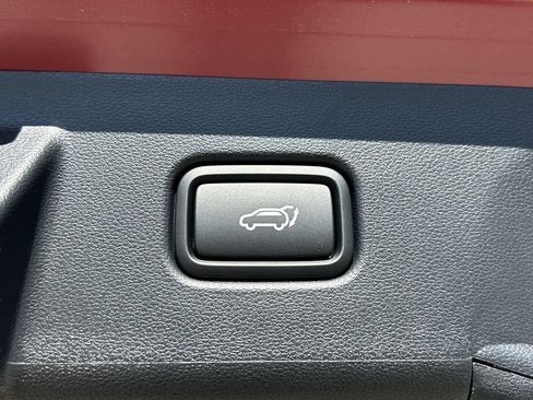 Used 2025 Hyundai Tucson SEL FWD image 15