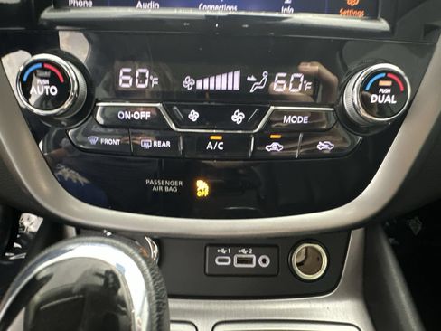 Certified 2023 Nissan Murano SV FWD image 19