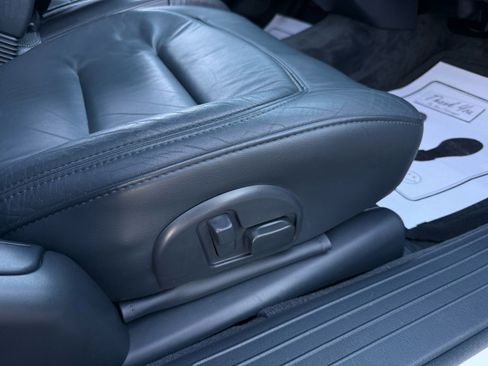 Used 2002 Cadillac De Ville image 20