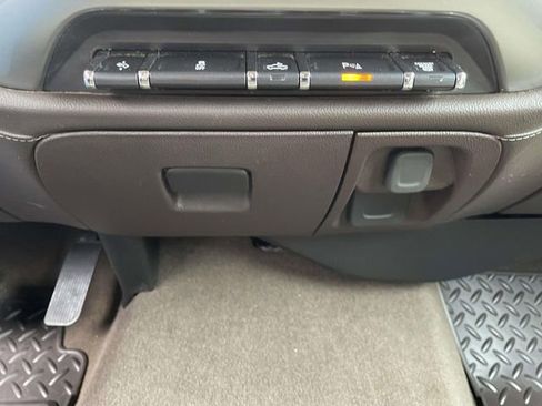 Used 2018 Chevrolet Silverado 3500 LTZ w/ Duramax Plus Package image 24