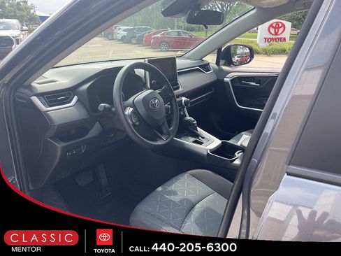 Certified 2025 Toyota RAV4 XLE AWD/4WD image 3