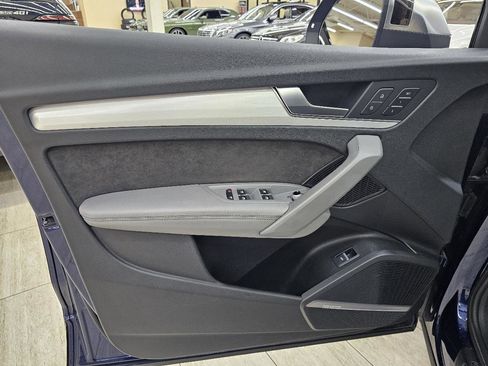 Used 2018 Audi SQ5 Prestige w/ Prestige Package AWD/4WD image 43
