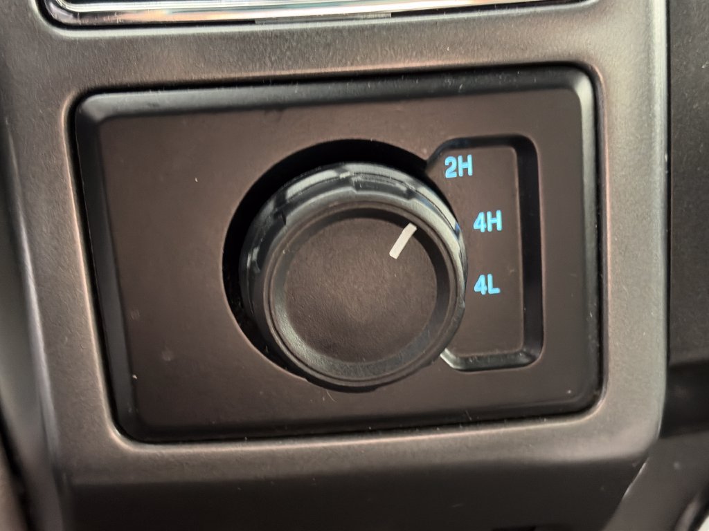 Certified 2020 Ford F250 XLT AWD/4WD image 22