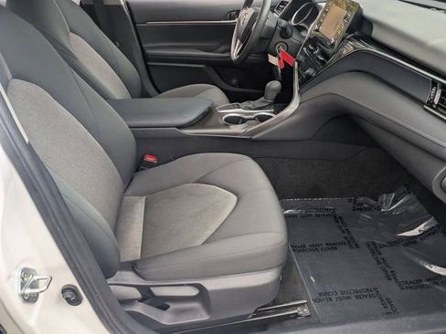Used 2024 Toyota Camry LE image 28
