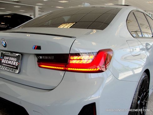 Used 2023 BMW 330i Sedan w/ M Sport Package RWD image 66