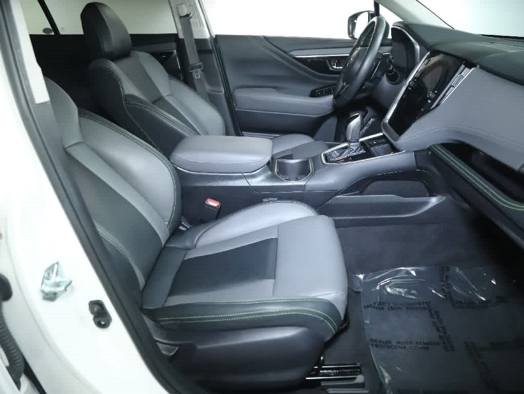 Used 2024 Subaru Outback Onyx Edition AWD/4WD image 36