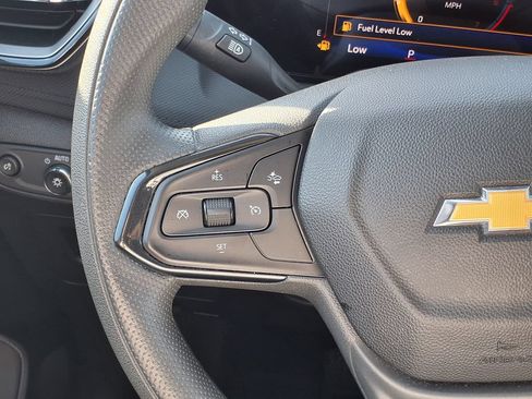 Used 2025 Chevrolet TrailBlazer LT FWD image 29