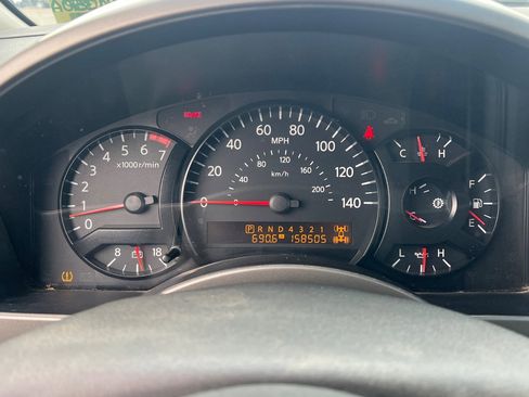 Used 2006 Nissan Titan SE image 18