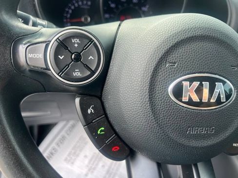 Used 2019 Kia Soul w/ Convenience Package FWD image 22