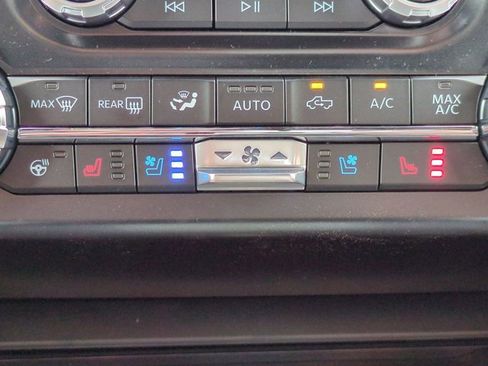 New 2026 Ford F250 King Ranch w/ FX4 Off-Road Package image 24