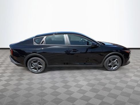 New 2026 Kia K4 FWD image 8