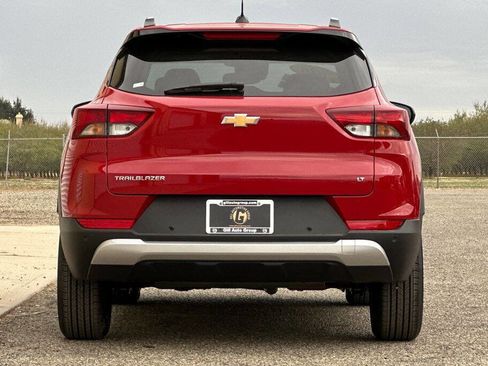 New 2026 Chevrolet TrailBlazer LT w/ Convenience Package image 5