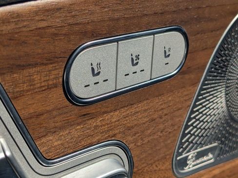 Certified 2022 Mercedes-Benz GLS 450 4MATIC image 8