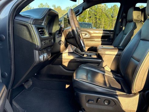 Used 2021 GMC Yukon SLT w/ SLT Luxury Plus Package image 22