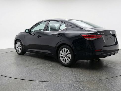 Used 2025 Nissan Sentra S FWD image 5