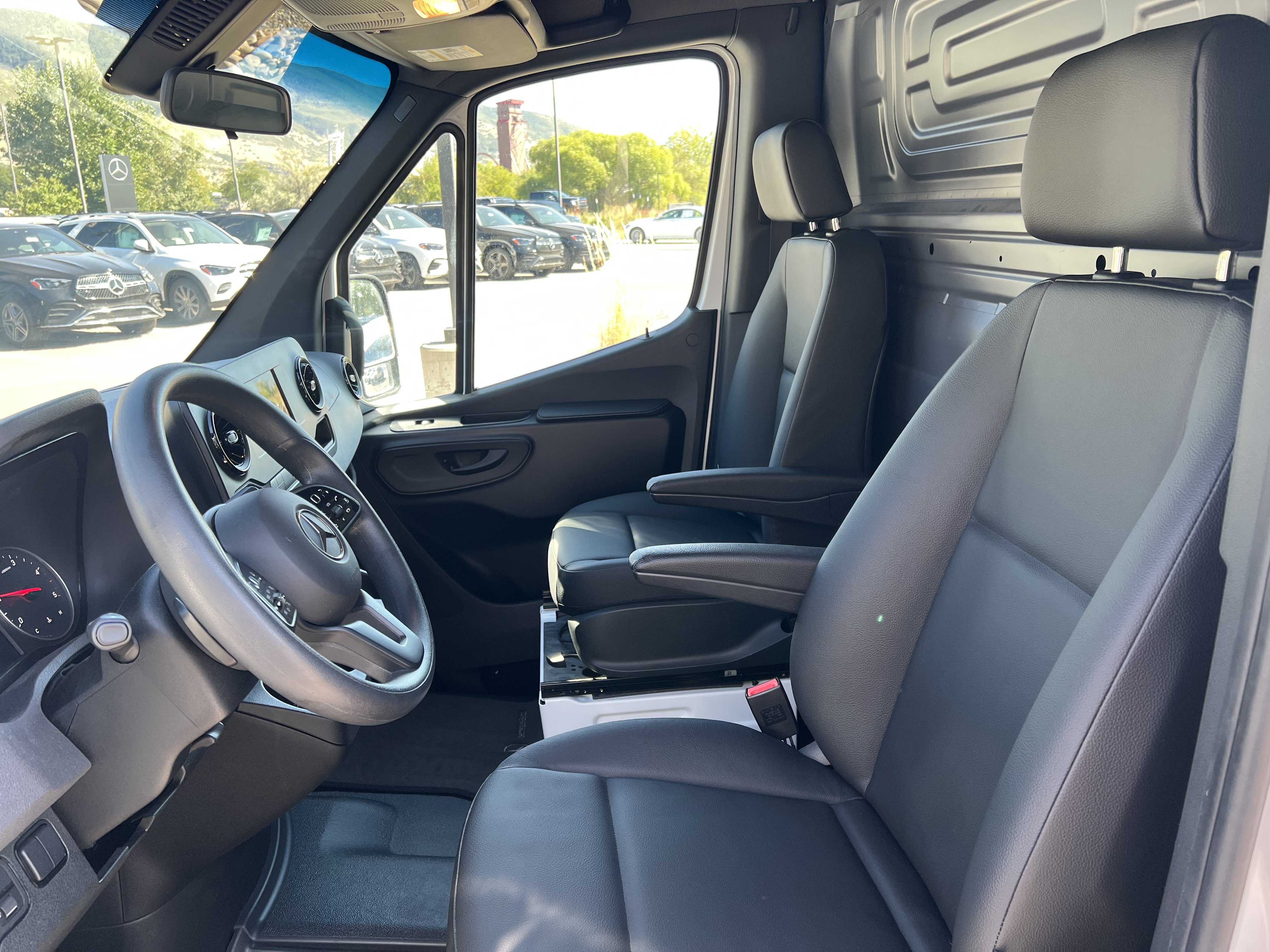 Certified 2023 Mercedes-Benz Sprinter 2500 image 15
