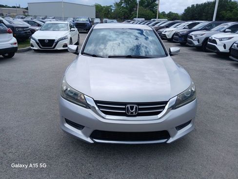 Used 2015 Honda Accord LX image 3