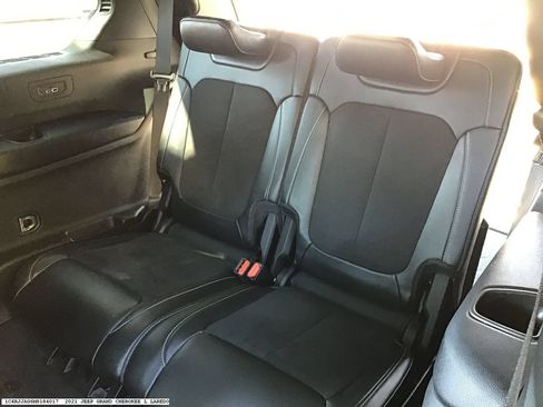Used 2021 Jeep Grand Cherokee L Laredo RWD image 17