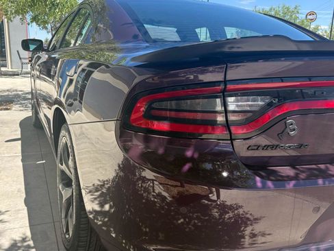 Used 2020 Dodge Charger SXT w/ Blacktop Package RWD image 7