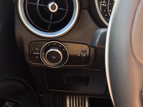 Used 2018 Alfa Romeo Stelvio Ti Sport image 18