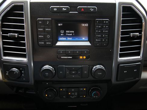 Used 2017 Ford F350 XLT w/ XLT Value Package AWD/4WD image 26