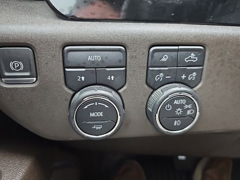 Certified 2023 Chevrolet Silverado 1500 LTZ w/ LTZ Premium Package image 37