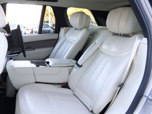 Used 2023 Land Rover Range Rover First Edition image 36
