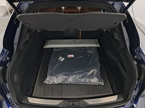 Used 2021 Maserati Levante S GranSport image 55