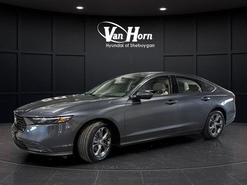 Used 2024 Honda Accord EX image 7
