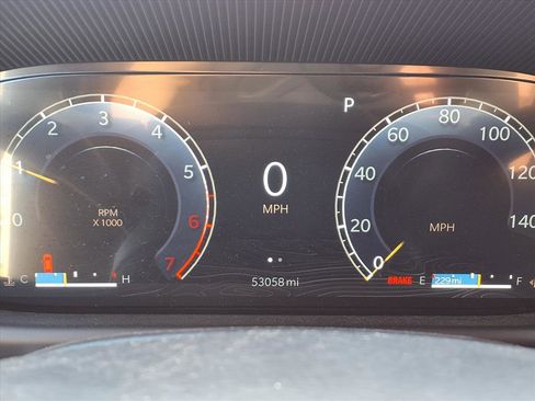 Used 2024 Jeep Wagoneer L Series II w/ Flexible Seating Group image 21