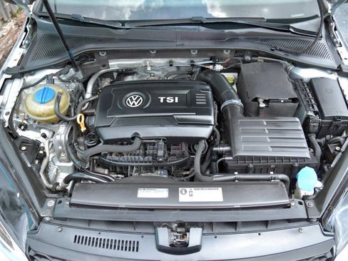 Used 2017 Volkswagen GTI S image 20