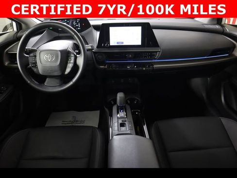 Used 2024 Toyota Prius XLE image 17