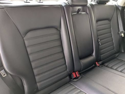 Used 2017 Ford Fusion SE w/ Fusion SE Technology Package FWD image 28