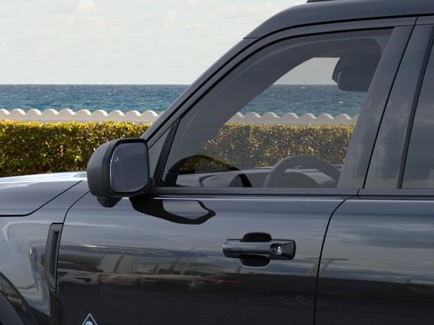 New 2025 Ford Bronco Sport Outer Banks w/ Outer Banks Tech Package+ AWD/4WD image 37