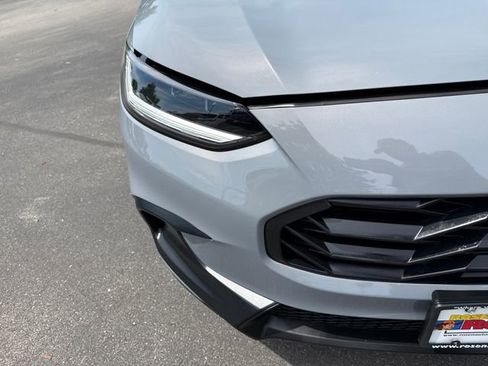 Certified 2024 Honda HR-V Sport image 39