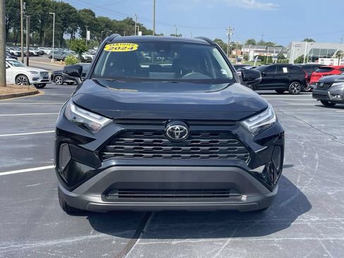 Used 2024 Toyota RAV4 XLE FWD image 2