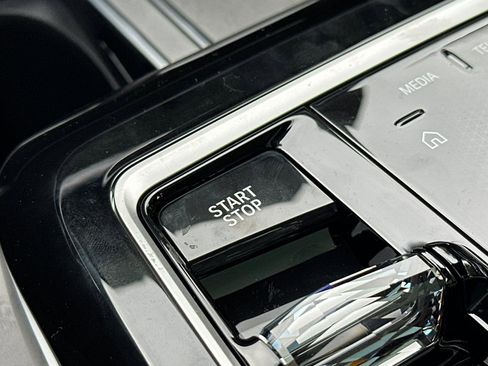 New 2026 BMW i7 xDrive60 image 19