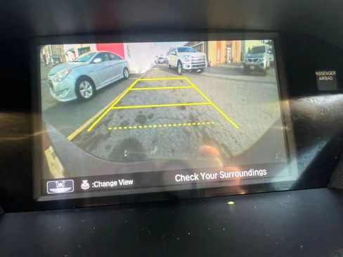 Used 2017 Acura MDX SH-AWD image 21