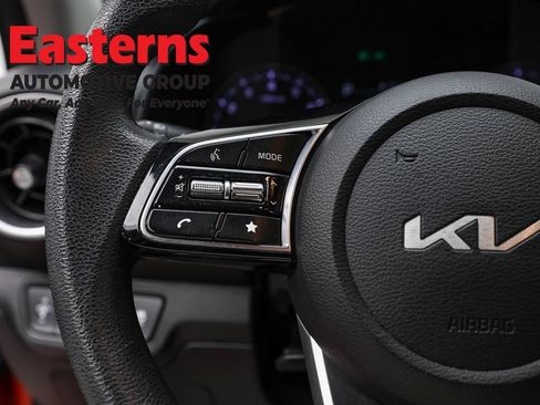 Used 2023 Kia Forte LXS w/ LXS Technology Package FWD image 15