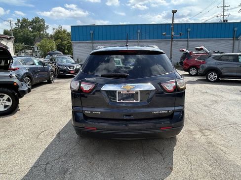 Used 2015 Chevrolet Traverse LT AWD/4WD image 12