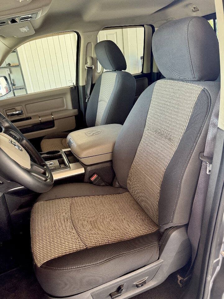 Used 2012 RAM 1500 Lone Star RWD image 12