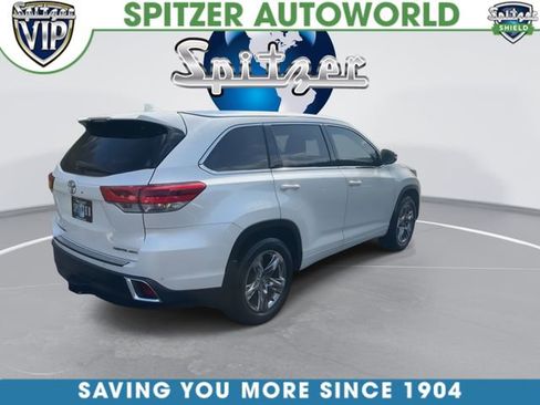 Used 2019 Toyota Highlander Limited Platinum image 10