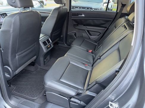 Used 2019 Volkswagen Atlas SEL R-Line image 13