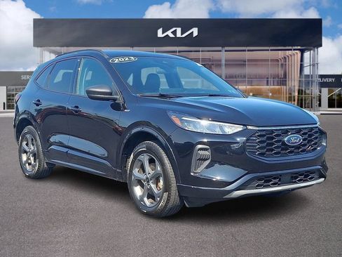 Used 2023 Ford Escape ST-Line w/ Tech Pack #1 AWD/4WD image 1