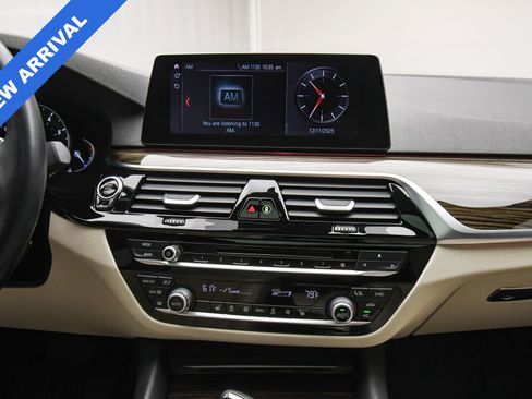 Used 2019 BMW 540i xDrive 540i xDrive image 39