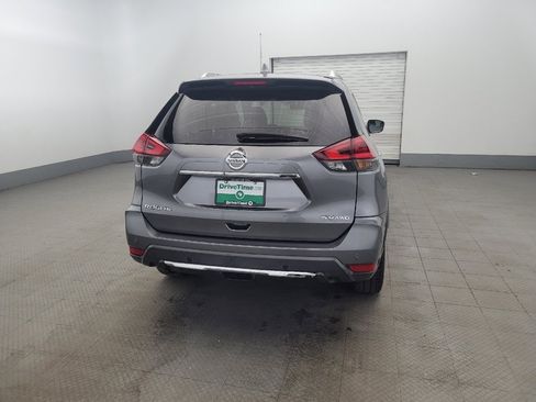 Used 2019 Nissan Rogue SV image 7