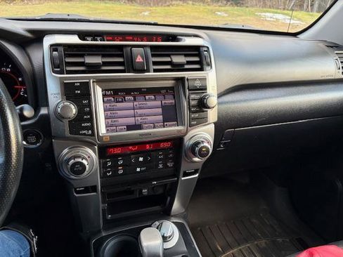 Used 2012 Toyota 4Runner Limited image 10