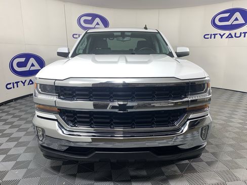 Used 2018 Chevrolet Silverado 1500 LT w/ Texas Edition image 9